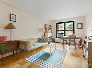 209 Clinton Ave #4E, Brooklyn, NY 11205