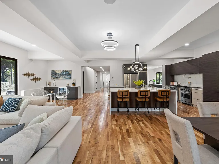 354 Winding Way — Photo 14