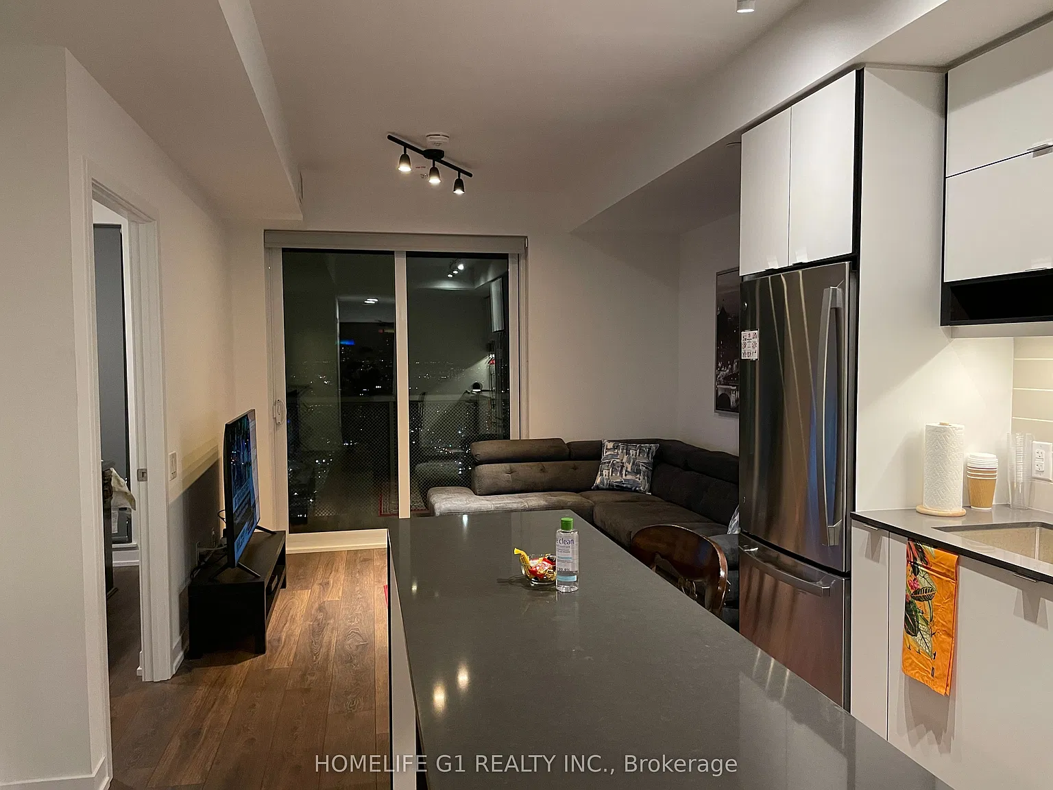 1 bed, $2,750 — Photo 3