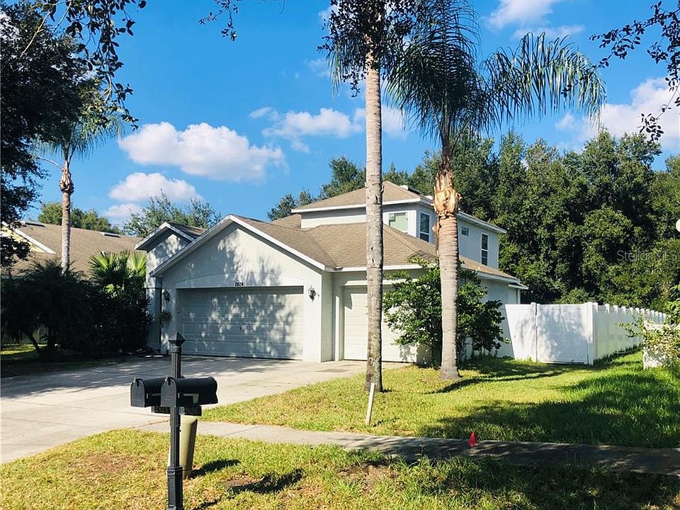 1st image of 2824 Windcrest Oaks Ct