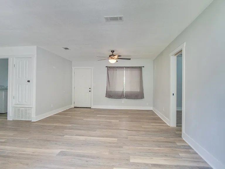 195 Navarro Rd — Photo 5