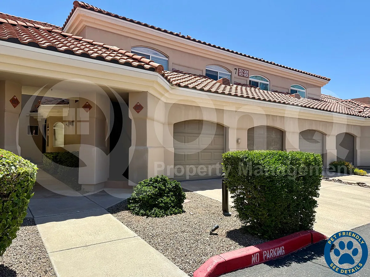 3 bed, 2.0 bath, 1490 sqft, $2,099 — Photo 1