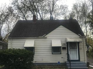 17106 Lotus Dr, Cleveland, OH 44128