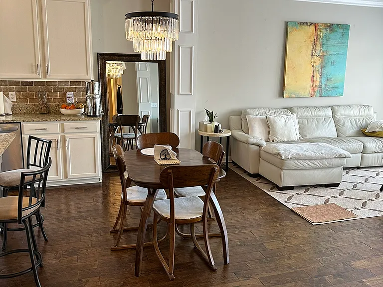 1319 Decatur Cir — Photo 18