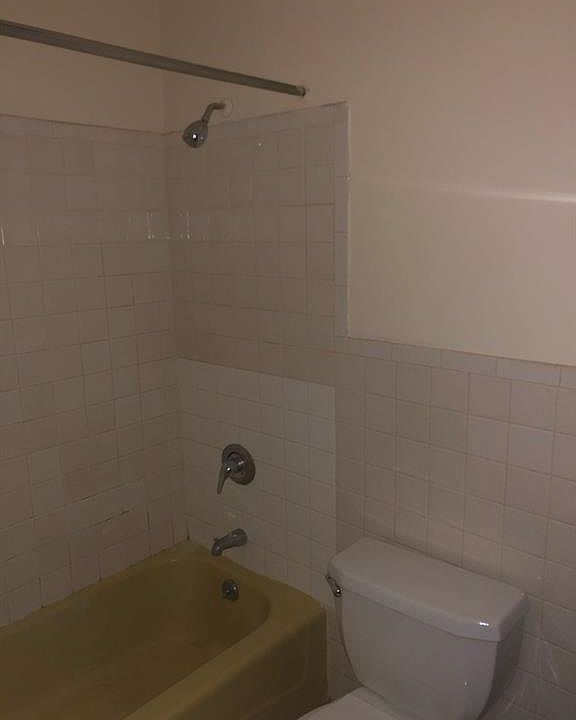 2nd image of 112 Lenox St #2