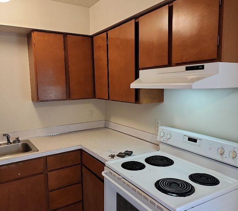 1st image of 2247 Hillside Dr #4778
