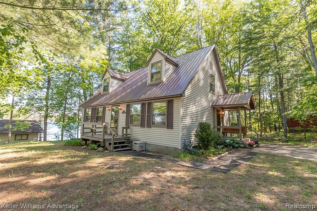 9942 Twin Lake Rd NE, Mancelona, MI 49659 Zillow