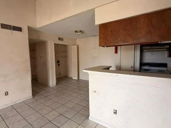 10101 S Gessner Rd APT 808, Houston, TX 77071
