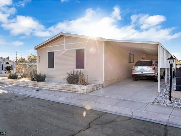 3rd image of 3261 Bellavista Ln