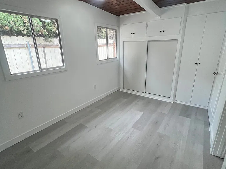 1401 Crenshaw Blvd #1401 — Photo 3