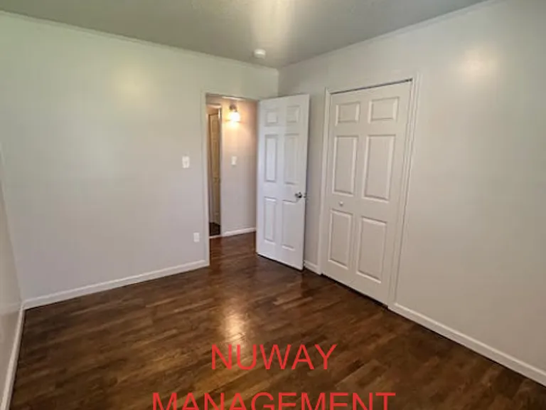 6120 Dort Hwy — Photo 6