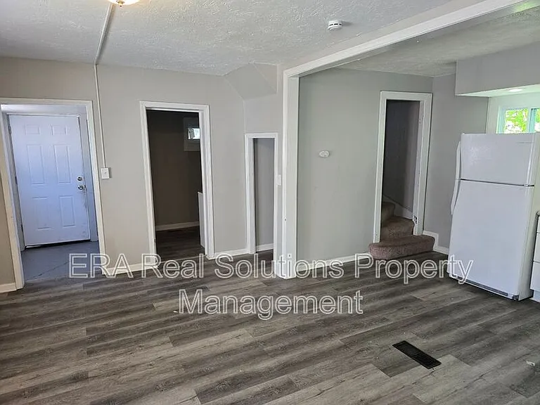 3607 Sackett Ave #3 — Photo 13