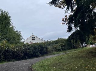 36083 Wagner Ln, Cottage Grove, OR 97424