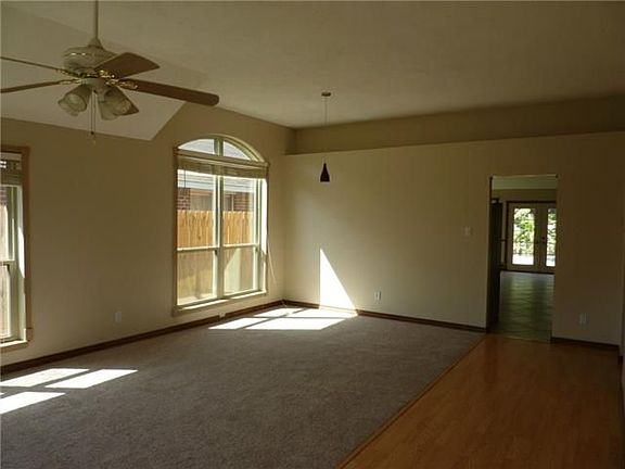 5th image of 2756 Salado Trl
