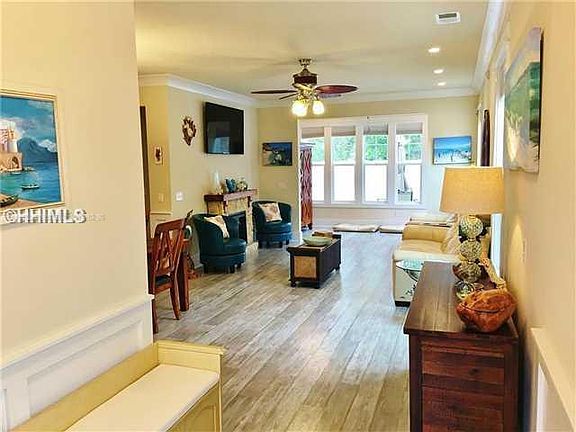 3rd image of 11 Sullivans Ln