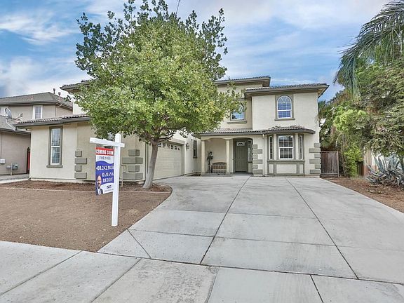 2nd image of 2477 S Mountainside Dr