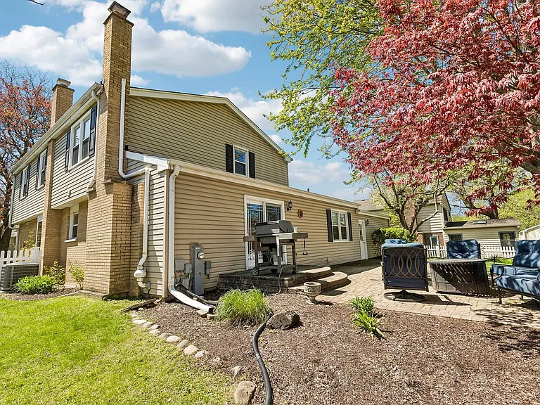 509 Ticonderoga Ln — Photo 27