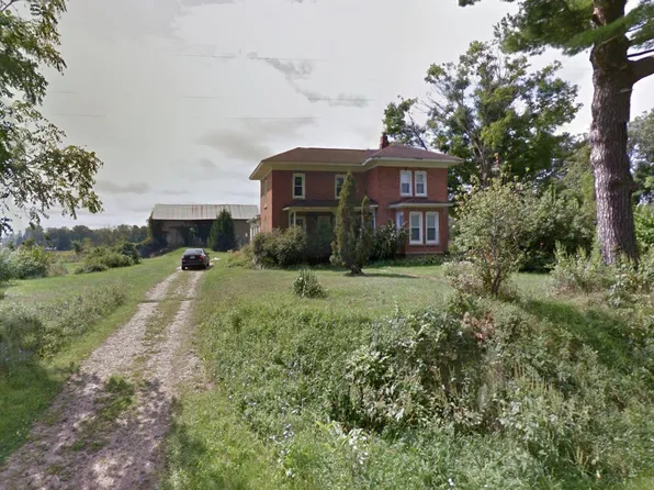 42443 24th Ave, Bloomingdale, MI 49026