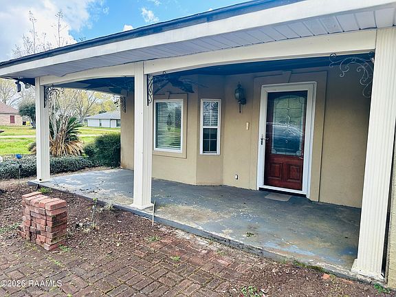 3rd image of 115 Ridgela St