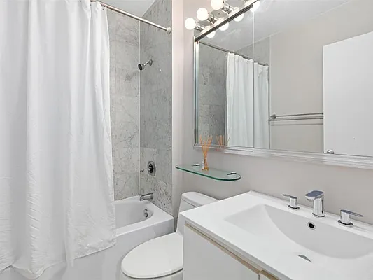 Rented by Maximo Properties | media 7
