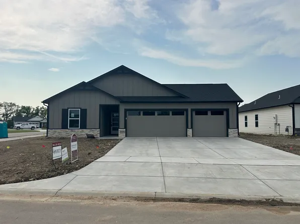 2225 S Monticello Dr, Andover, KS 67002