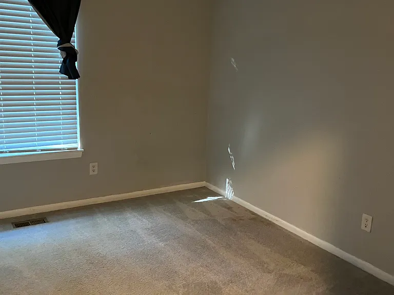 5809 N Cherokee Cluster — Photo 9