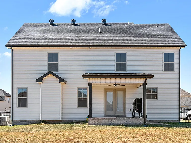 1890 Shield Dr — Photo 32