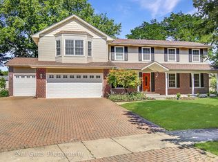 1019 Kennesaw Ct, Naperville, IL 60540