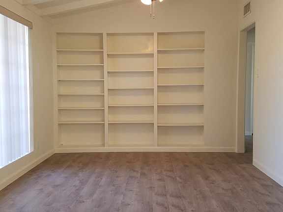 Home Office and Library Built-in's
