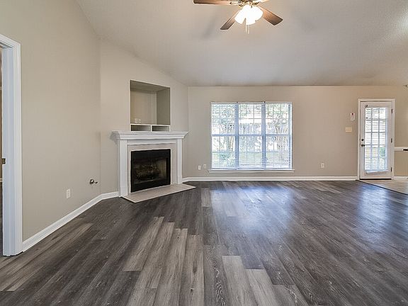 4th image of 2723 Long Shadow Ln