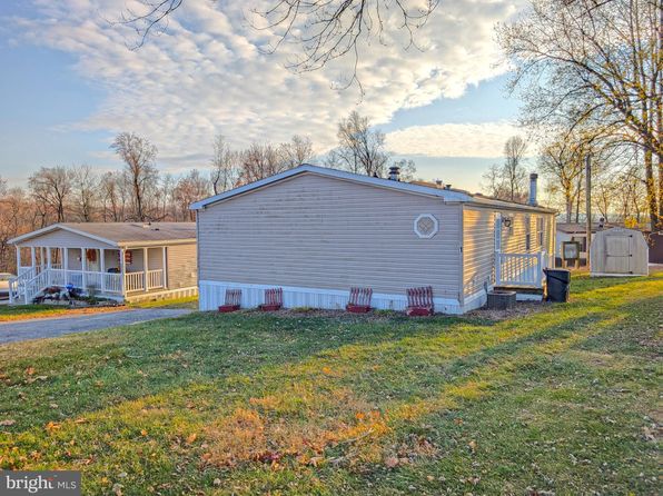 216 Michael Rd, Honey Brook, PA 19344