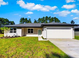 8090 N Santos Dr, Citrus Springs, FL 34434