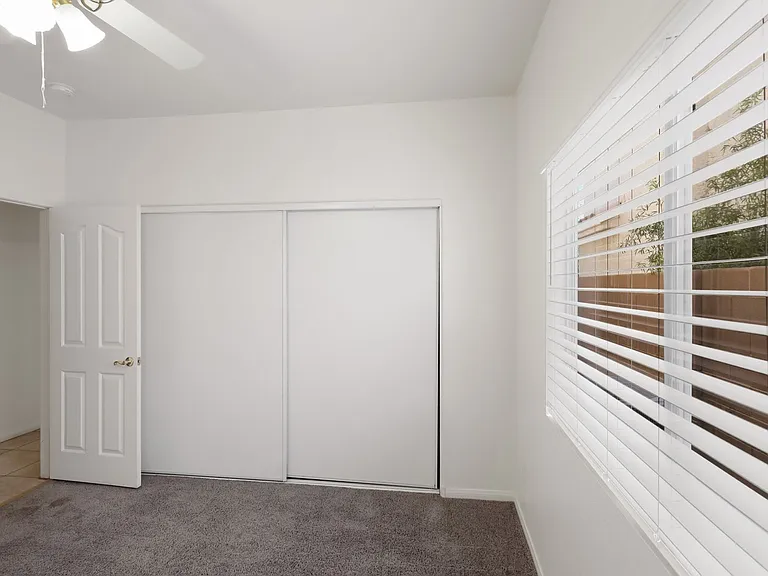 9892 Vermillion Cliffs Ave — Photo 20