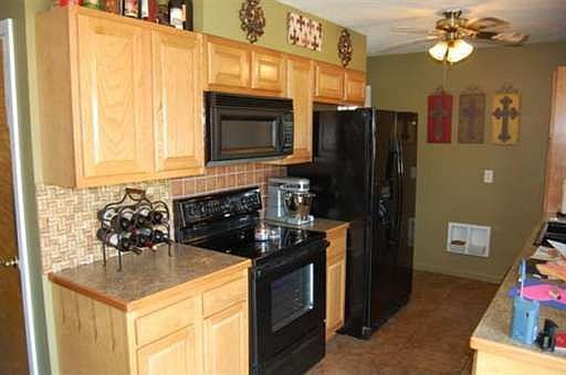 4th image of 5309 Winslow Dr
