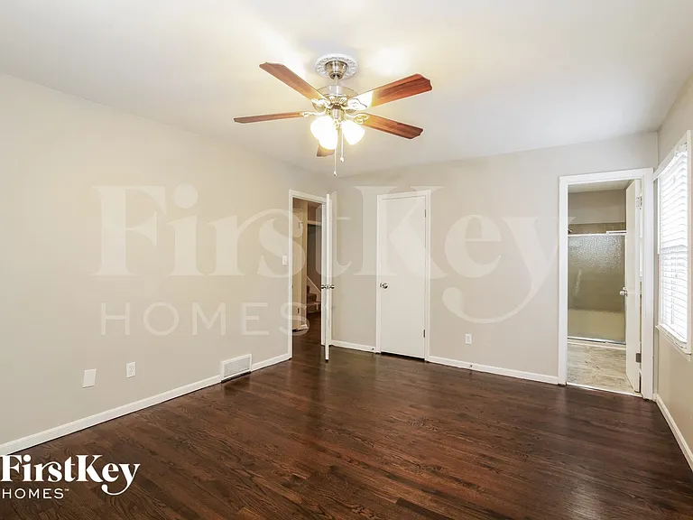 9613 Beverly Dr — Photo 9