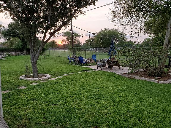 2nd image of 139 Palo Blanco Dr