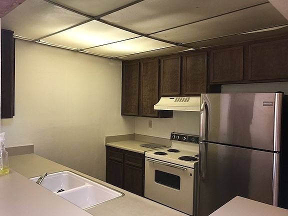3rd image of 2920 Briarwood Rd Unit A9