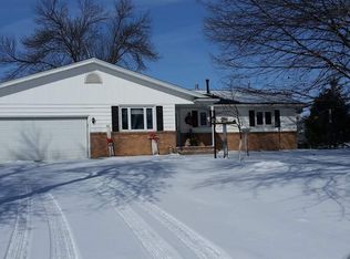 34367 Old Highway 13, Waseca, MN 56093