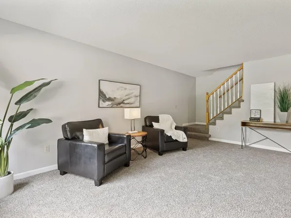 13351 90th Pl N, Maple Grove, MN 55369