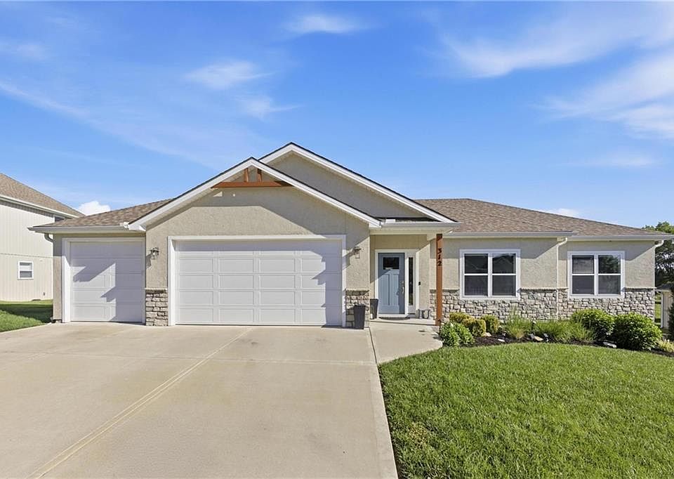 1st image of 312 Prairie Rose Cir