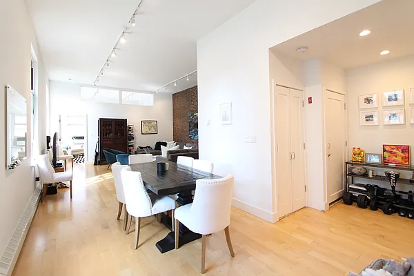 Rented by True Lofts New York LLC | media 13