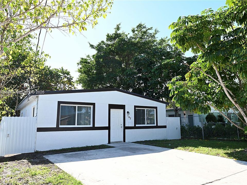 1st image of 747 NW 5th Ct