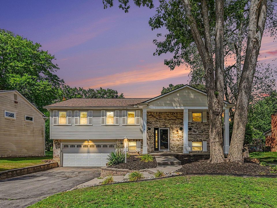 1st image of 1560 Chanticlair Cir