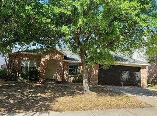 8321 Tribute Ln, Fort Worth, TX 76131