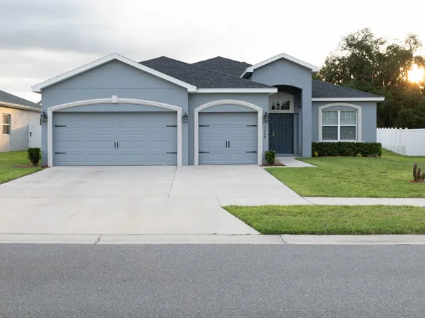 1069 Montgomery Ln, Polk City, FL 33868