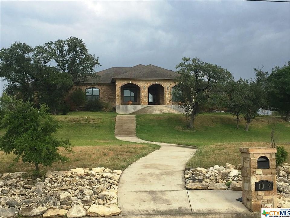 1st image of 1089 Hickory Dr