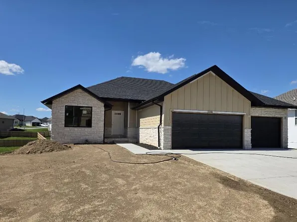 675 W Castor Loop, Nixa, MO 65714