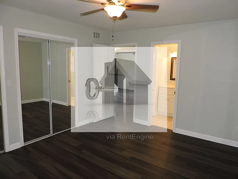 7674 Old Hickory Dr — Photo 22