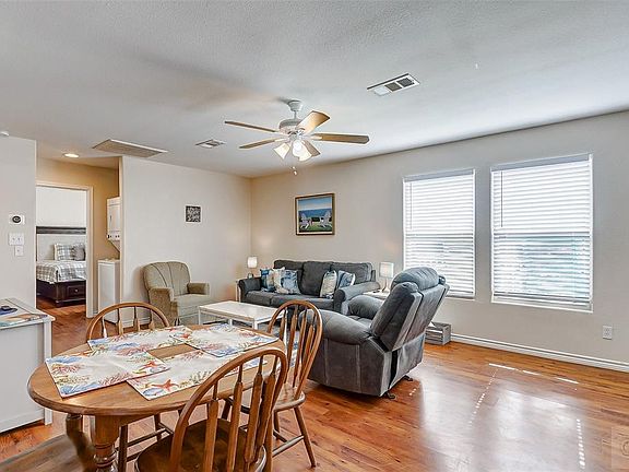 4th image of 974 Kahla Dr #8