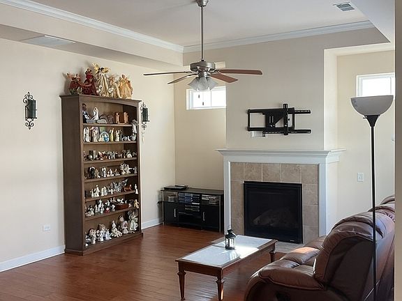 4th image of 2639 Verdi St
